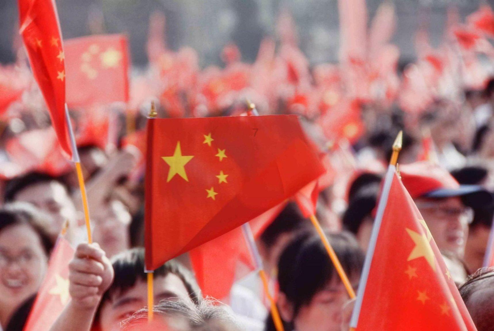 上饶法院新年首场直播走进玉山法院四星级诉讼服务中心
